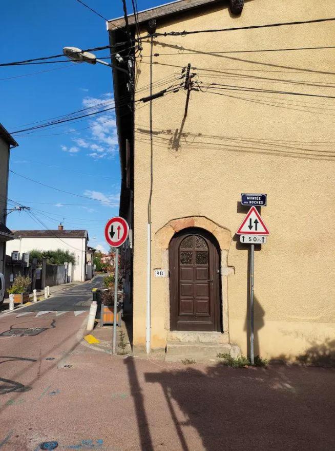 Studio Entierement Equipe Cailloux-sur-Fontaines Экстерьер фото